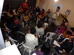 Outra aula sendo mestrada na Escola de Choro Souza Eurico